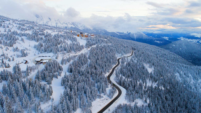 Car-free access to Chamrousse activities