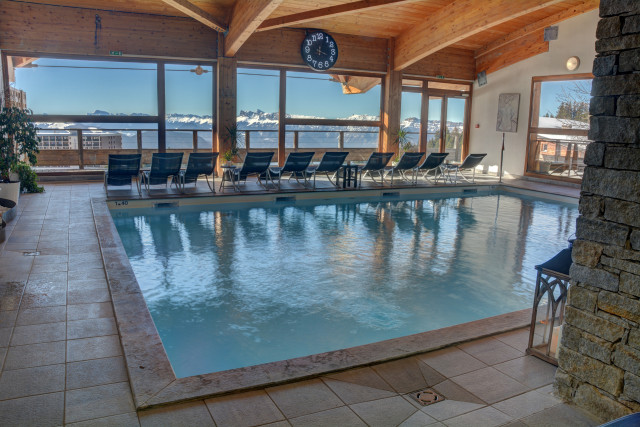 Piscine au spa Chamrousse