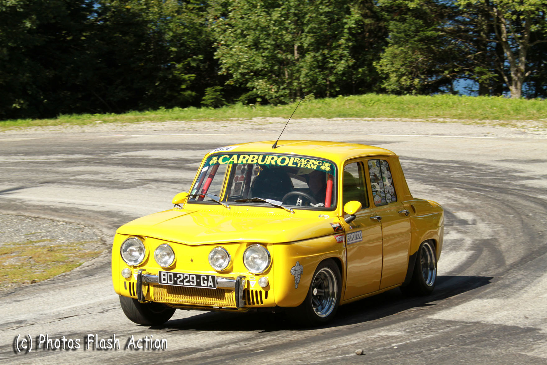 Montée historique voitures anciennes Chamrousse