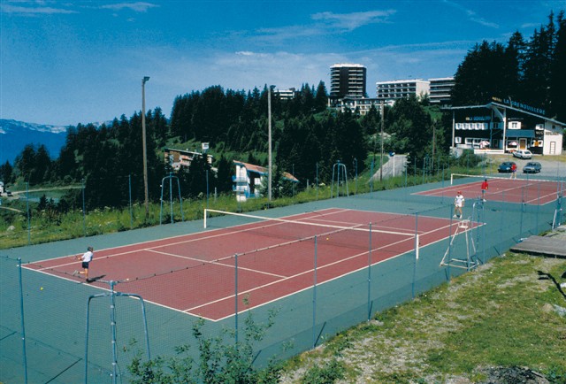 moutain summer chamrousse activity tennis