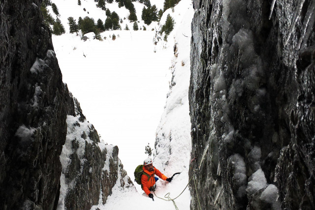 Introduction to winter mountaineering