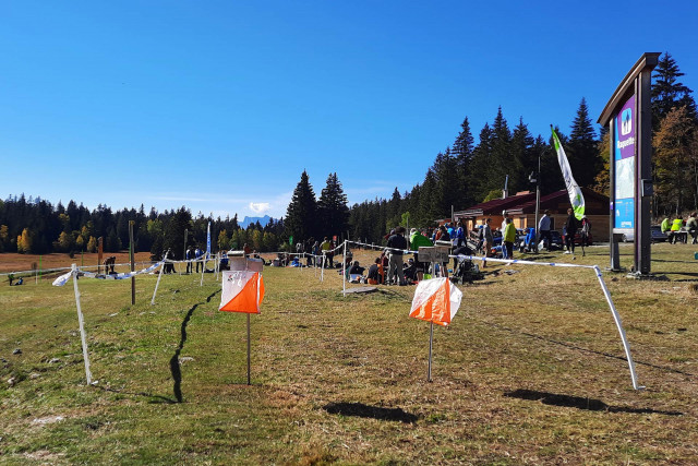 Start of Chamrousse orienteering race