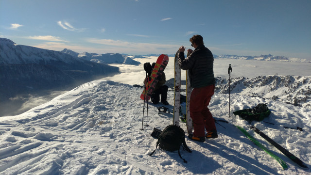 Accompanying splitboard tour.